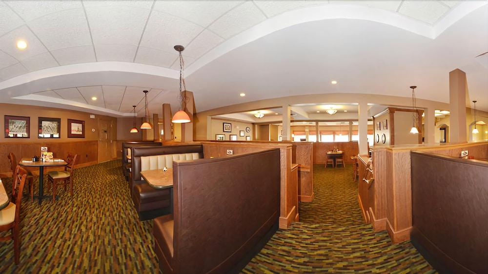 Comfort Inn & Suites Plattsburgh - Morrisonville Exterior foto